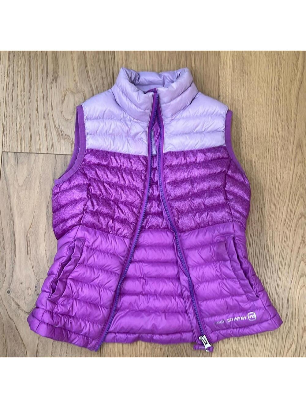 Puffer vest, purple free country brand size 4/5 kids